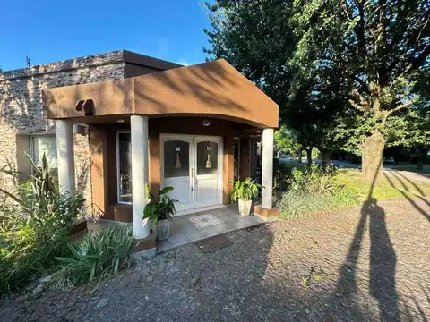 Hermosa casa de cuatro ambientes en El Pato Country Club