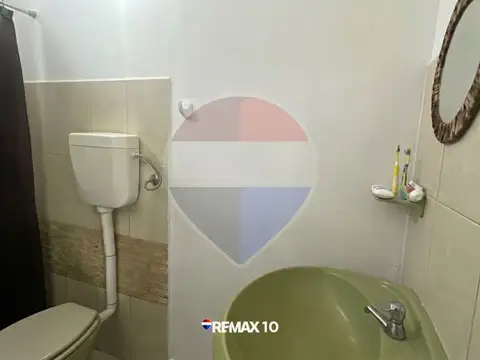 Se alquila casa un dormitorio