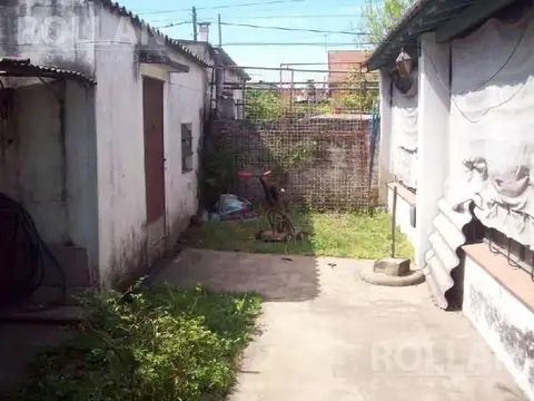 Terreno 220 mts2 c/demolicion de 3 amb En zona Industrial   VENTA, Boulogne 