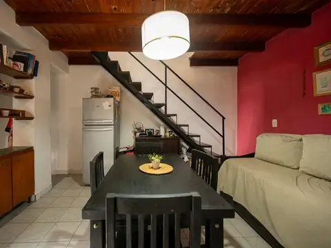 Venta PH de 1 dormitorio con patio barrio Lourdes, Rosario