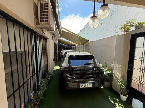 Depto Tipo Casa en Venta al Este