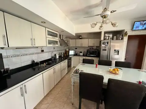 Depto Tipo Casa en Venta en Villa Lugano, USD 215.000