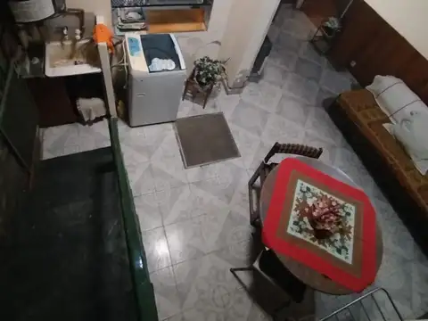 Depto Tipo Casa 5 ambientes con 1 baño
