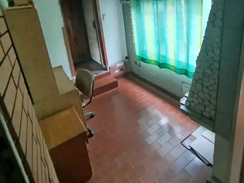 Depto Tipo Casa en Venta en Santos Lugares, USD 68.900