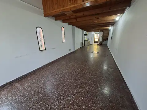 Departamento en Alquiler en Castelar Sur, $ 350.000