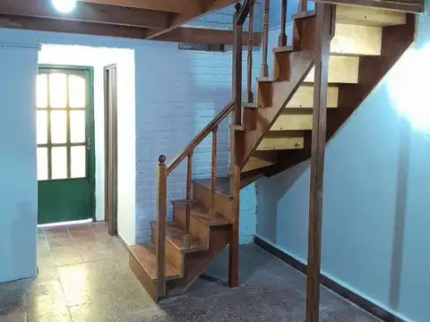 Departamento en Alquiler en Castelar Sur, $ 350.000