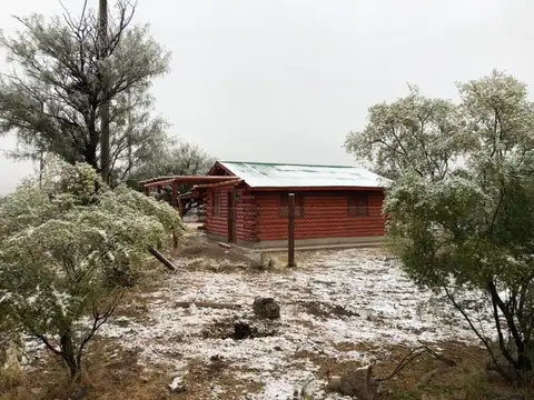 Venta de cabaña de troncos en san luis