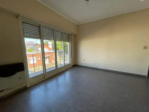 Martina Céspedes 1400