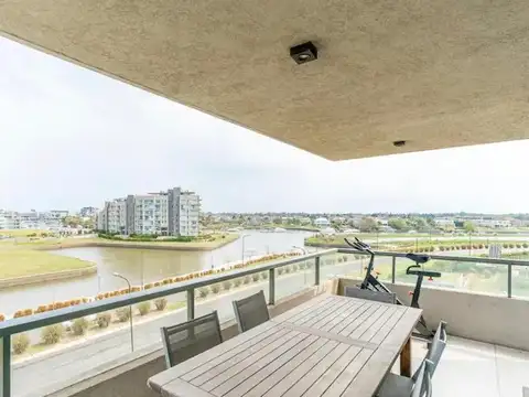 Departamento  en Venta en Espigón 13, Puerto Escondido, Nordelta