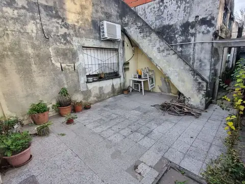 CASA DE PASILLO EN VENTA 2 DORMITORIOS BELGRANO