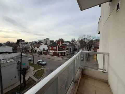 Departamento en Venta con 1 cochera