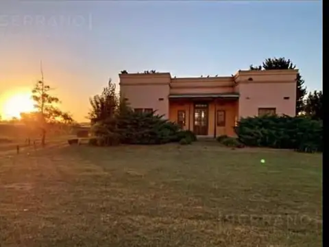 Venta lote 2000 m2 en  ESPINILLO GOLF,  CLUB DE CAMPO. Lujan