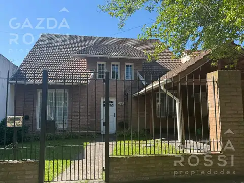 Aristobulo del Valle al 300