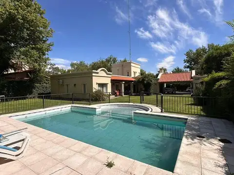 Casa en Venta de 4 dormitorios