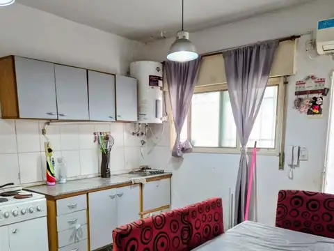 Depto Tipo Casa en Venta de 5 ambientes