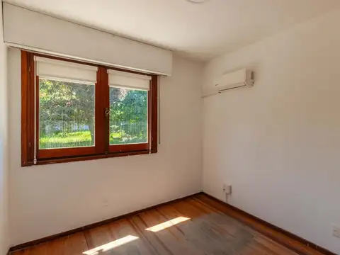 Casa en Alquiler en Punta Gorda, USD 2.250