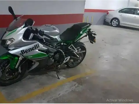 Cochera - Villa Del Parque