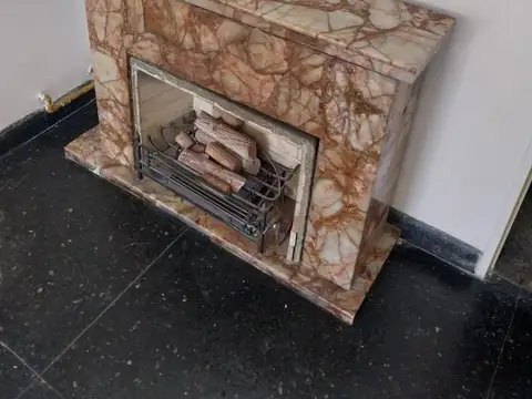 Avenida Hipólito Yrigoyen 3300