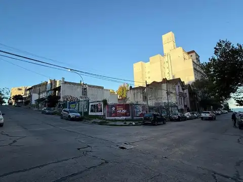 Venta Terreno en Esquina