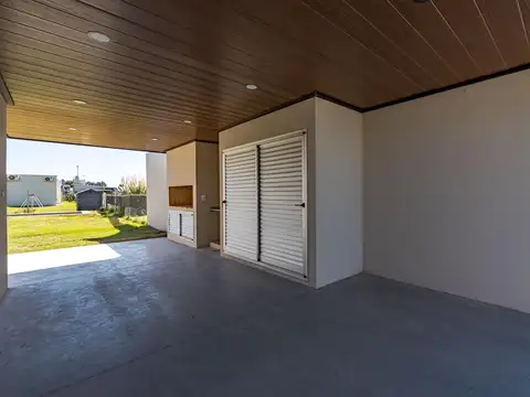 Casa en Venta en Funes, USD 280.000