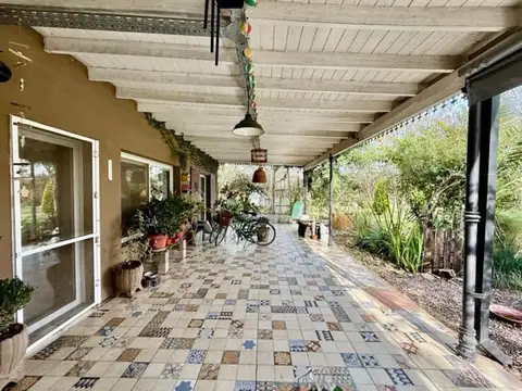 Casa En Venta En La Ranita Club De Campo - Lujan 