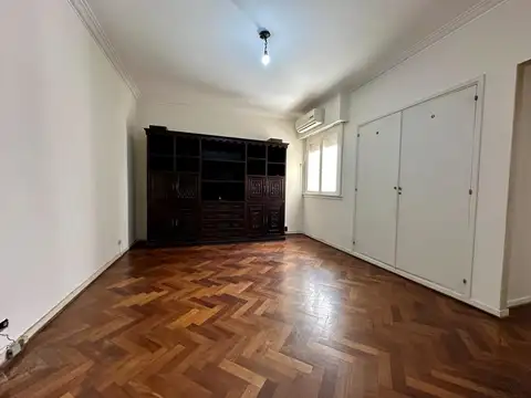 MUY LINDO DEPTO. 3 AMB. CON BALCÓN - INMEJORABLE UBICACIÓN