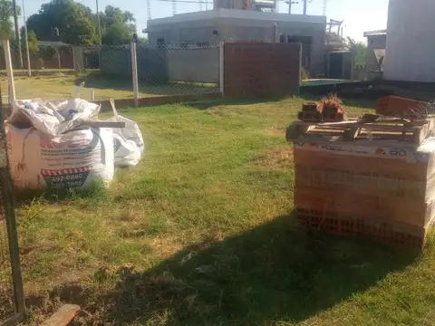 Terreno en Venta 18  mts Fondo