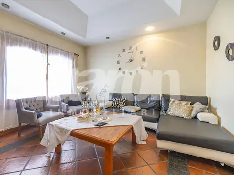 Casa en Venta en Temperley, USD 200.000