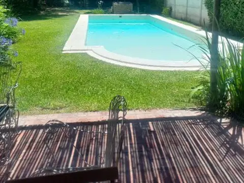 VENTA TERRENO Y QUINCHO ¡Oportunidad en el límite Funes–Roldán!
