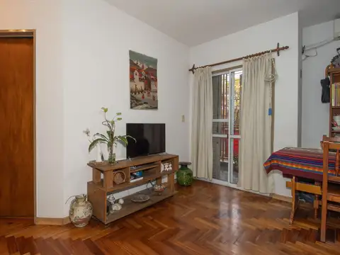 DEPARTAMENTO 2 AMB. CARAPACHAY acepto permuta,