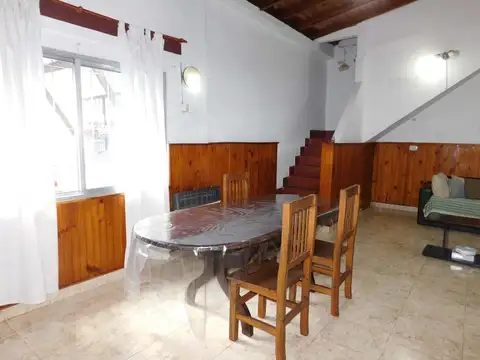 Depto Tipo Casa en Venta 51 años