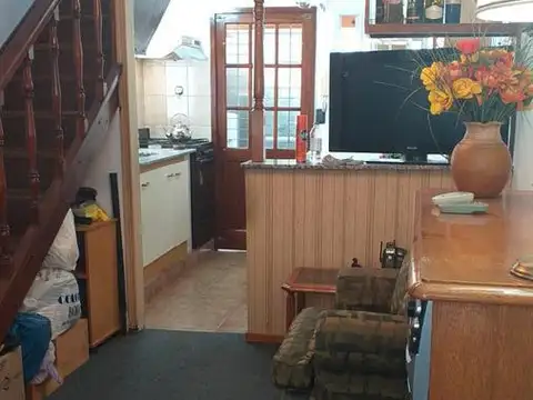 Depto Tipo Casa en Venta de 2 ambientes