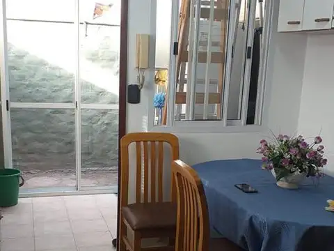 Depto Tipo Casa en Venta al Oeste