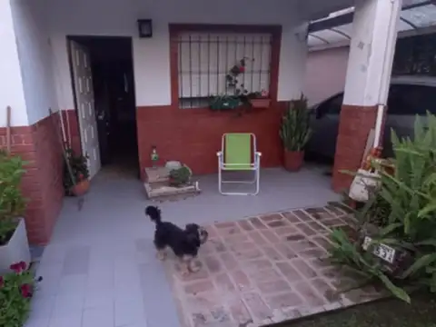 CASA VENTA  ITUZAINGO