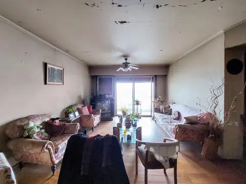 Departamento 4 ambientes con 4 baños