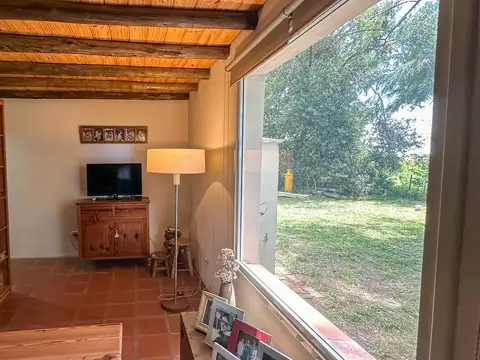 Casa 10 ambientes con 6 baños