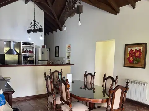 Casa en Venta en Zona Oeste, USD 340.000