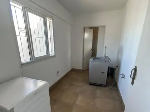 2 amb contrafrente luminoso balcón sin expensas