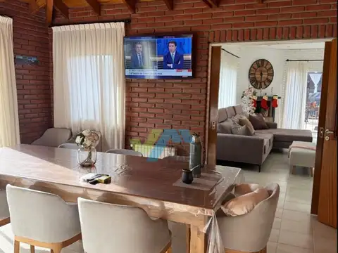 Casa en Venta en Acacias Blancas, USD 350.000