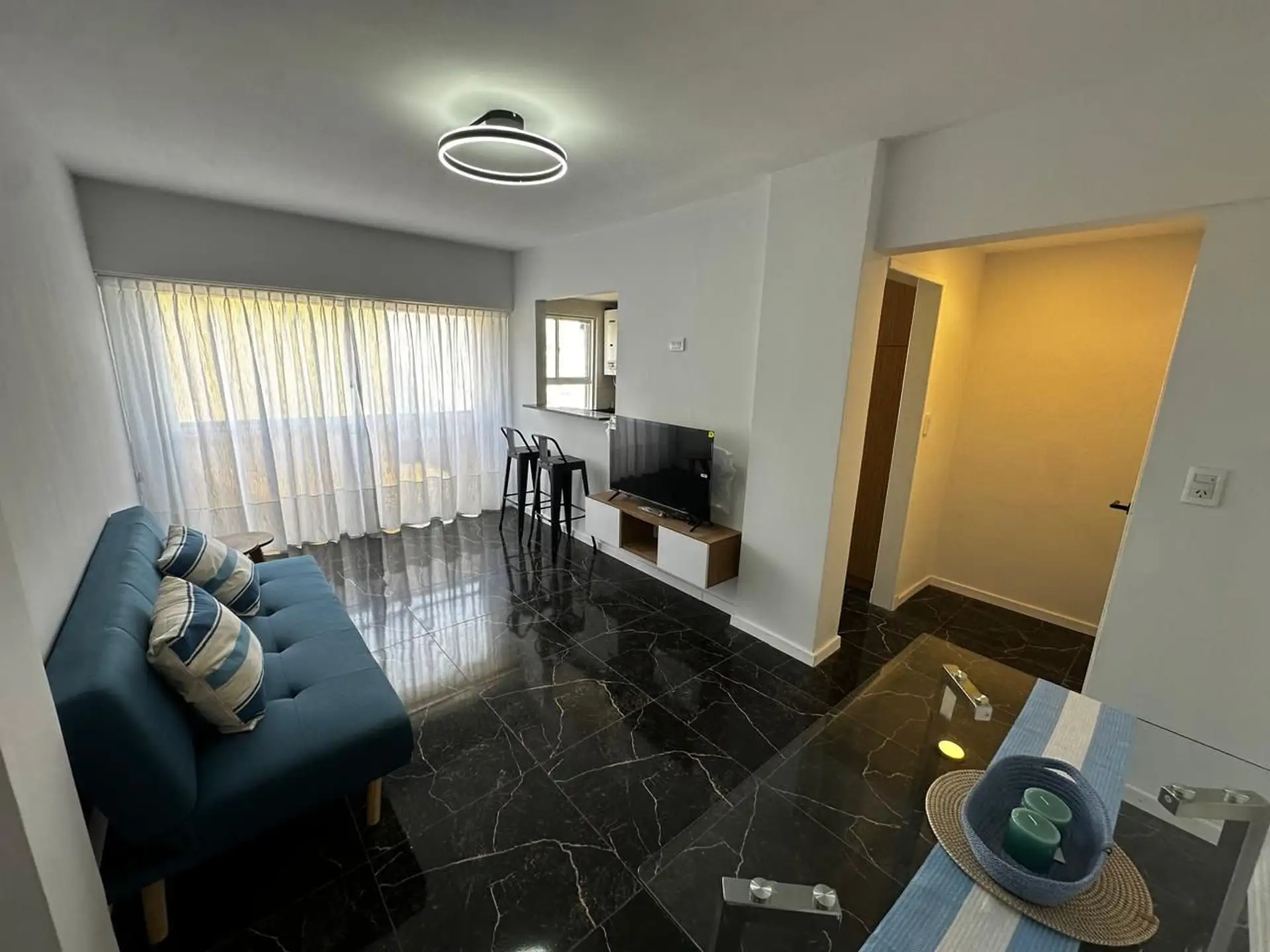 Depto 2 amb, 39m² reciclado con balcón francés — Centro