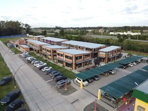 VENTA LOCAL COMERCIAL PASEO LAS ACACIAS