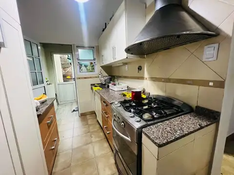 Depto Tipo Casa en Venta en Lanús Este, USD 125.000