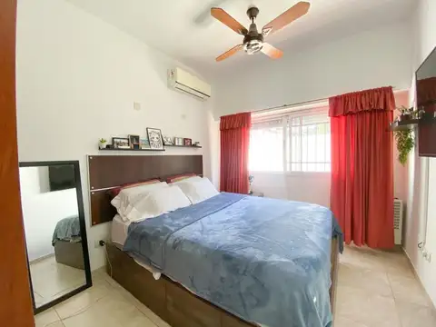 Casa en Venta en Castelar, USD 135.000