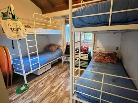 Casa 3 ambientes con 2 baños