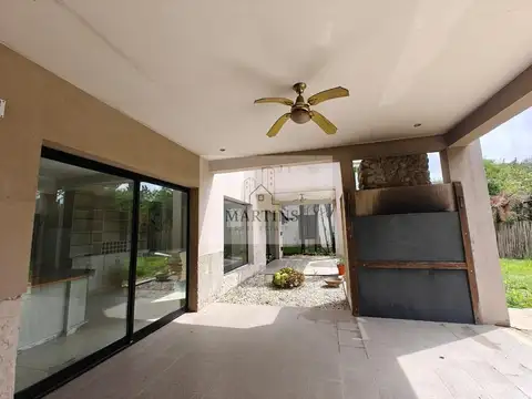 Casa en Venta en La Peregrina, USD 200.000
