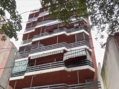 VENTA Dpto Barrio Norte 4 Dormitorios+Cochera
