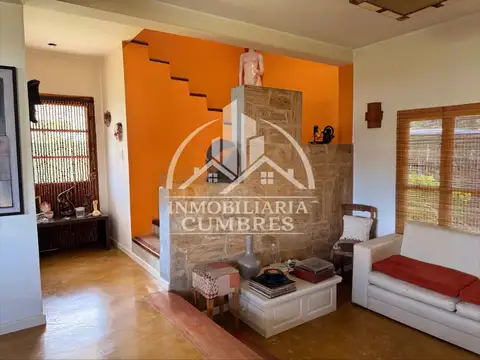 CASA EN VENTA BARRIO LOS OLMOS
