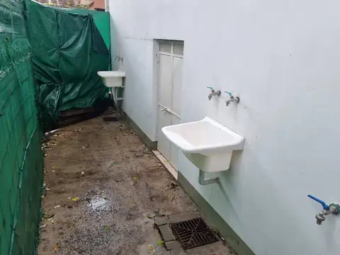 Local comercial en alquiler ubicado en Belén de Escobar