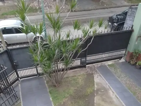 LIBERTADOR GRAL SAN MARTIN ESQUINA COLON