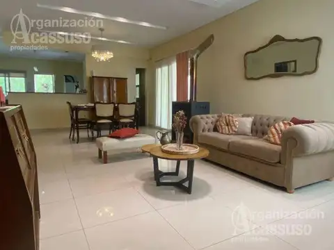 Casa en Venta de 4 dormitorios